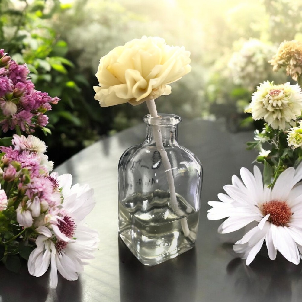 Diffusorglas mit dekorativer Blume – Produktansicht