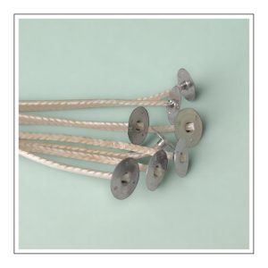 Imprägnierter Baumwolldocht mit Halter – BIO 6, 20 cm – Detailansicht 1