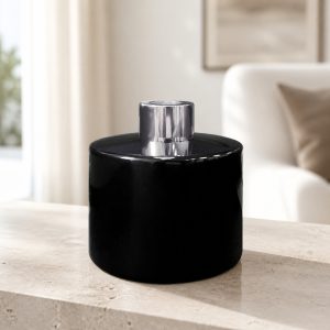Runder Duftdiffusor Schwarz Glanz 200 ml – Silber – Produktfoto