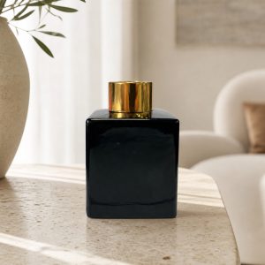Quadratischer Duftdiffusor Schwarz Glanz 100 ml – Gold – Produktfoto