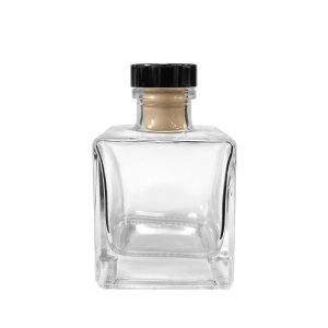 Quadratischer Duftdiffusor mit Kragen 100 ml – Produktansicht