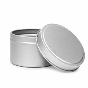 Metalldose 67 × 46 in Silber für Kerzen – Produktansicht auf weißem Hintergrund
