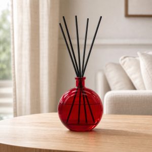 Gebrauchsfertige UFIREADY Diffusor-Mischung La Vie! – Reed Diffuser im hellen Wohnraum