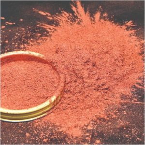 Perlglanzpigment Exterior Red Bronze Satin – Nahaufnahme von Farbe und Perlglanzeffekt