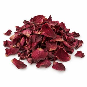 Getrocknete rote Rosenblütenblätter